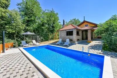 Image de Superbe maison à Susobreg avec WiFi