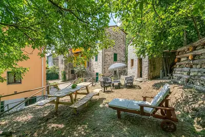 Image de Superbe maison à Longoio avec cuisine