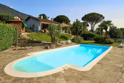 Image de Belle maison de vacances privée avec climatisation, piscine privée, Wifi, Tv, terrasse et parking