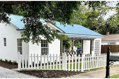 Image de New 3 Bedroom Coastal Cottage Close to Beach-\"The Pearl\"