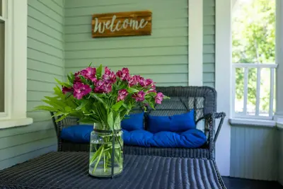 Image de Fairbanks Retreat - Cozy 2 bedroom 2nd floor apartment
