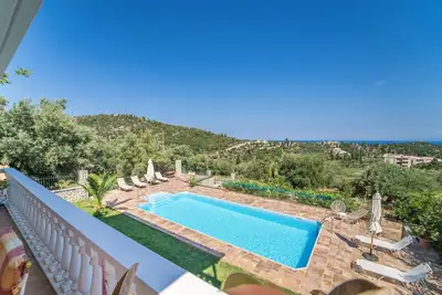 Image de Villa Panorea, a hidden gem with unobstructed views