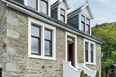 Image de 4 chambres à coucher à Tighnabruaich