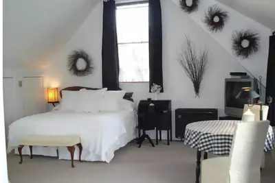 Image de Gail Eustace Dupont Guesthouse