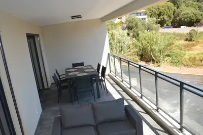 Image de Bel appartement neuf, spacieux au centre de Porto Vecchio (73m2)