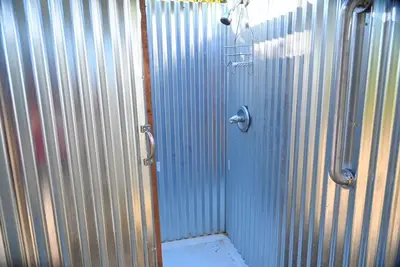 Image de Cg19 Small 15x20 ft. Campsite\/Shower - Kings Canyon & Sequoia Np