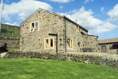 Image de 3 chambres à coucher à Oldfield near Haworth