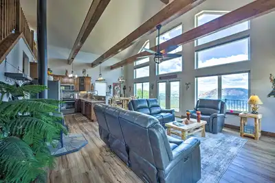 Image de Hot Tub & Mtn View: Cripple Creek Retreat!