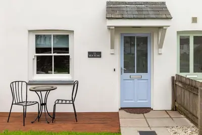 Image de Merveilleuse maison de vacances privée pour 4 personnes avec Wifi, Tv, patio et parking