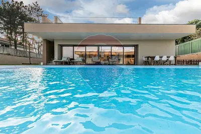 Image de Modern 4-Bed Villa 4k beach 30k Lisbon