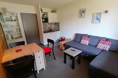Image de Appartement Rénové, Accès Direct aux Pistes, Balcon, Parking Gratuit, 5 Pers.