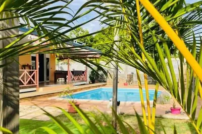 Image de Tahiti - Fare Vairai Pool
