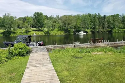 Image de Cozy, clean 3-bedroom cabin on Moose River