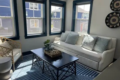 Image de Clean\/Modern Cottage in Heart of Charlevoix!