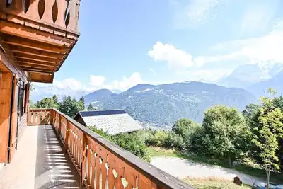 Image de Chalet Paisible De 170m² Avec Jolie Terrasse!