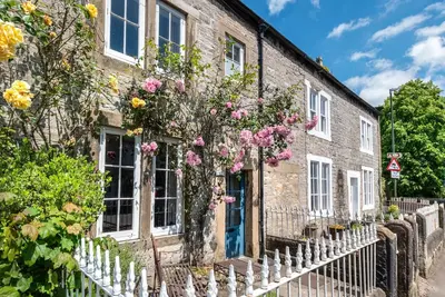 Image de Rose Cottage - Deux Chambres Maison, Couchages 4