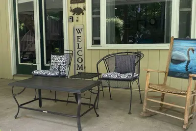 Image de Black Mountain  Private guest suite. One mile to Black Mt  Pet Friendly.