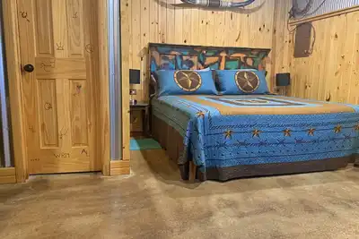 Image de Saving the Longhorn Cabin near Wichita Mountains Medicine Park Cache, sleeps 2