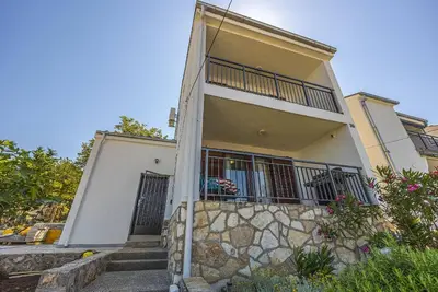 Image de Maison de vacances Klenovica pour 1 - 8 personnes avec 3 chambres à coucher - Maison de vacances