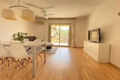 Image de th156 Maison de ville · Tarragone · 4 chambres · 2 salles de bain