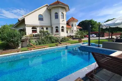 Image de Appartement de vacances avec piscine et Internet