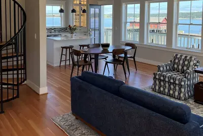 Image de Salty Vons Waterfront Inn on Penn Cove in Coupeville