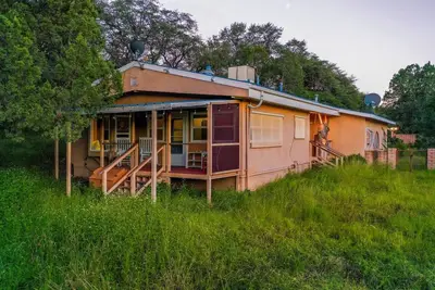 Image de Lyle Canyon | Sleeps 8 | Country Quiet | Solitude
