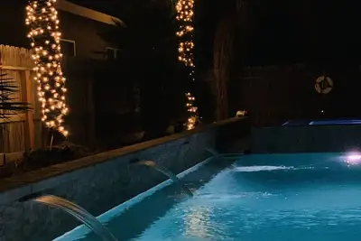 Image de 6 bedroom home with heated Pool\/Spa near Sequoia National Park