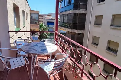 Image de 90m2 calle Barcelona, céntrico, playa a 7 min, terraza