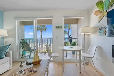 Image de Paradise Beach Sailport Resort Condo