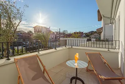 Image de Appartement moderne à 400m de la plage avec balcon et parking à Anglet