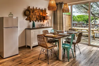 Image de Mamita 2. \"appartement Pointe de sel\" spacieux lumineux T4 74m²+terrasse18m²