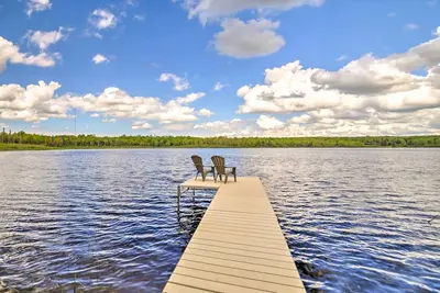 Image de Secluded Woodsy Watersmeet Cabin w/ Fire Pit!