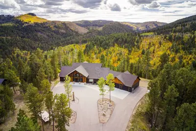 Image de Trail Ridge Lodge-7 Bedroom 4 miles from Deadwood