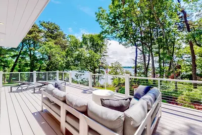 Image de Luxe lakefront home on Follins Pond with private beach, amazing decks & yard