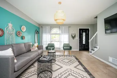 Image de Entire Place! Cozy 2b2b with King Bed!