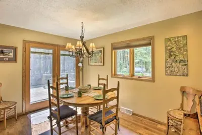 Image de Tranquil Riverside Home w\/ Wraparound Deck & Views