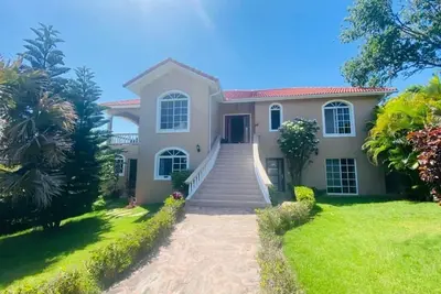 Image de 4bd/4bth guest-friendly villa with private pool, near everything in Sosua