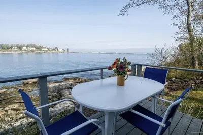Image de Midcoast Oceanfront Cottage