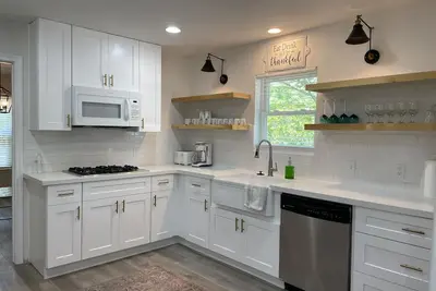 Image de Lilly’s Maison #7 Magnificent Medical Center/Nrg Home