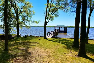 Image de Lake Fork Premium Waterfront Retreat - Fishing Boating Kayak Boat Dock\/Slip