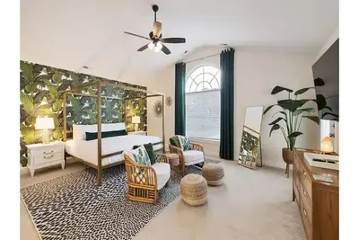 Image de Glam Beach House • À moins d'un pâté de maisons de la plage !