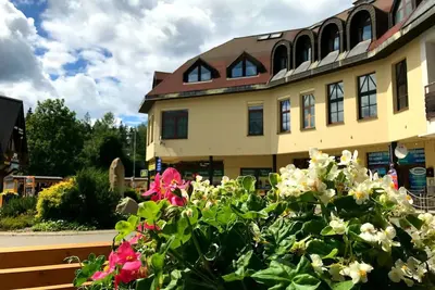 Image de Joli appartement pour 3 personnes avec Wifi, Tv, vue panoramique et parking