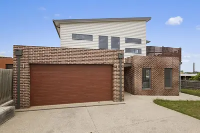 Image de Bayside Haven - High ceilings with stunning views