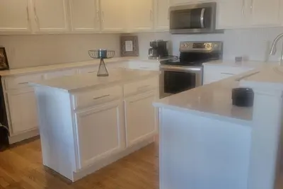 Image de Cheerful-5bedrooms home with free parking