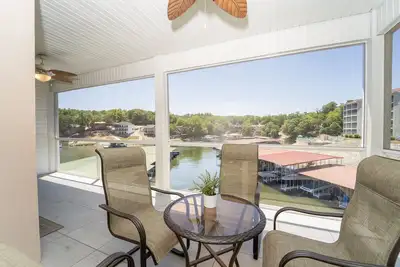 Image de Emerald Bay 278 - Lovely 3 bdrm lake condo
