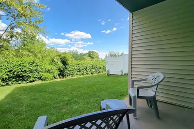 Cozy 2br Condo Near Weirs Beach w/ Pool & Patio