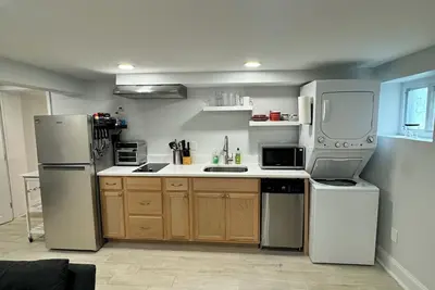 Image de Newly Renovated Spacious 1bd apartment in Washington Dc!