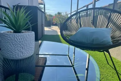 Image de Bel Appartement toit terrasse avec 78m2 de terrasse à 5mn des plages