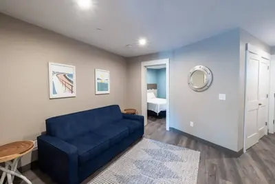 Image de Long Beach Suites: Steps To Beach, Newly Built